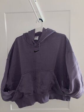 Nike Women’s Lavender Oversized Hoodie with Black Swoosh